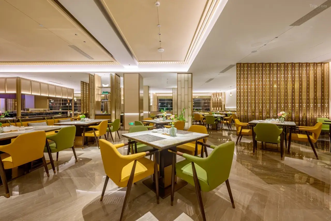 Pu'er Jianhua International Hotel